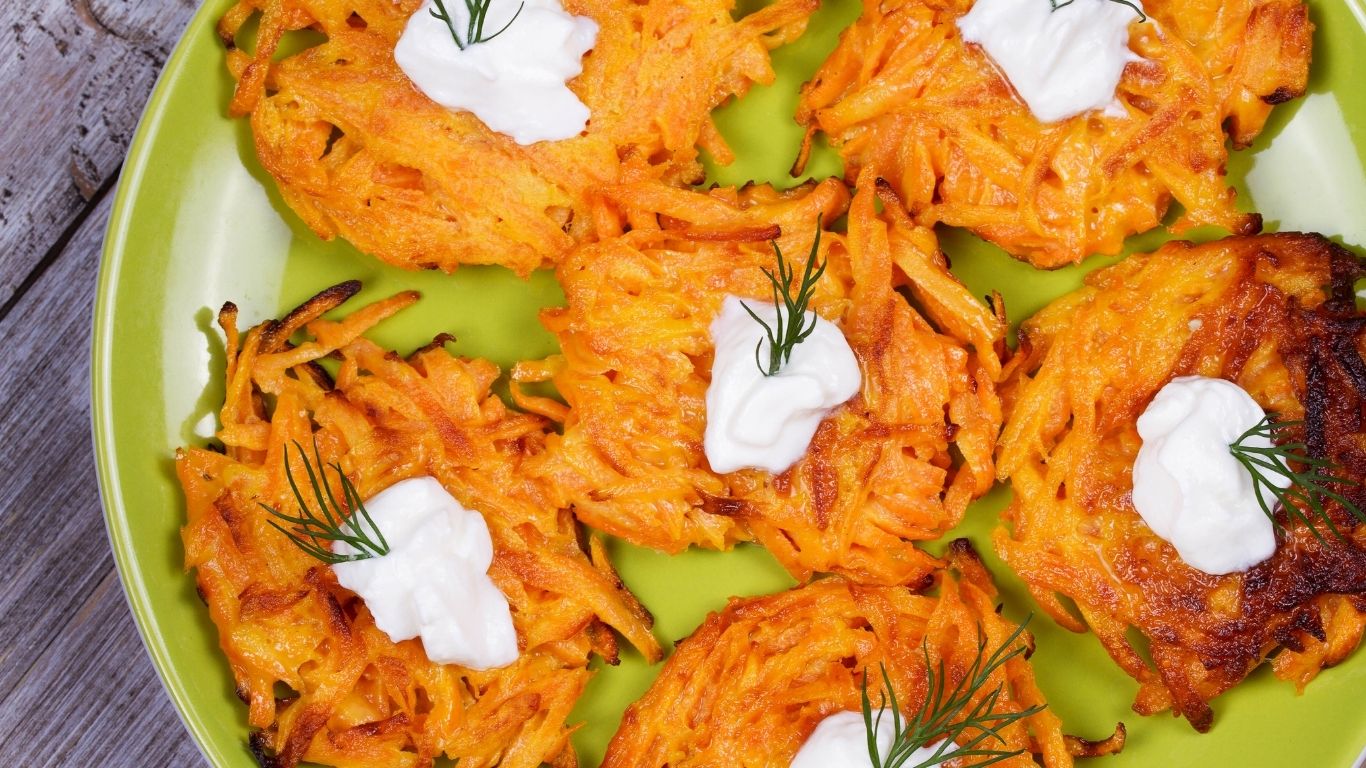 Placuszki marchewkowe na śniadanie. Słodkie, a zdrowe